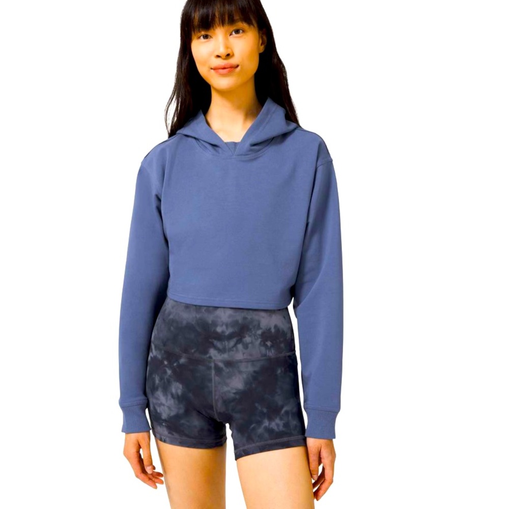 Lululemon All Yours Cropped Hoodie
Ink Blue